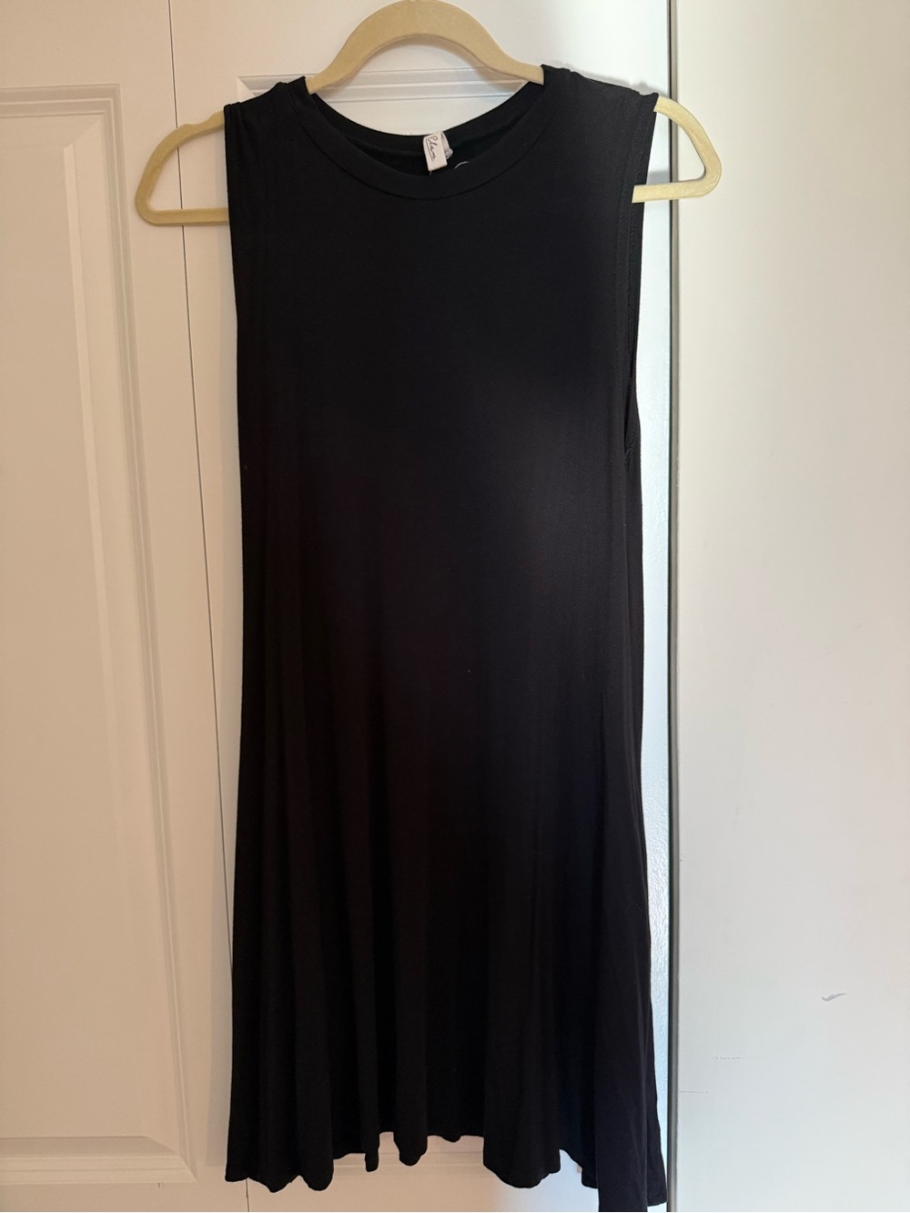 Elan Black Sleeveless A-Line Midi Dress